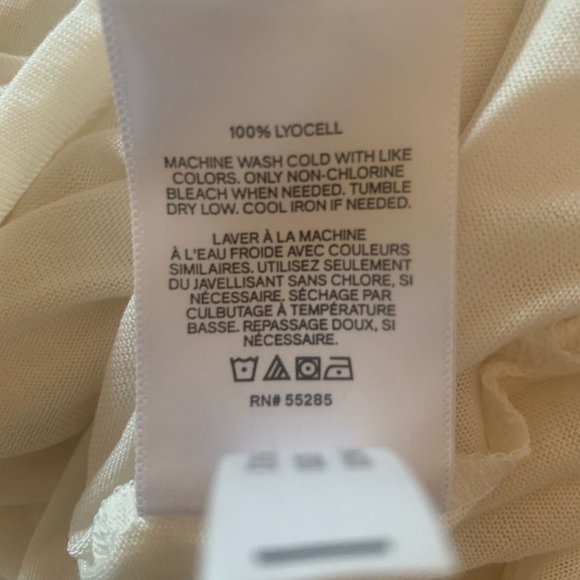 NWT EXPRESS IVORY LONG SLEEVE V-NECK SIDE SLIT PULL-OVER SHIRT MEDIUM - Picture 7 of 8